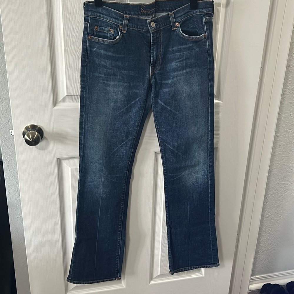 7 Bootcut Jeans